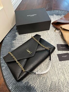 Yves Saint Laurent Black Textured Envelope Chain Shoulder Bag with Gold Hardware